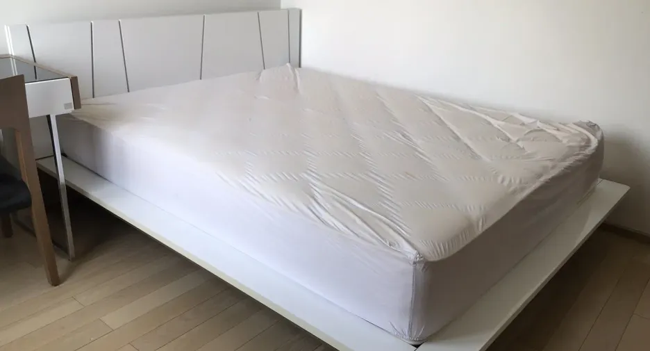 Wohnung zur Miete mit 3 Zimmer in Khlong Toei, Bangkok
