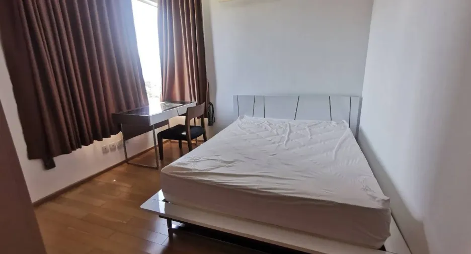 Wohnung zur Miete mit 3 Zimmer in Khlong Toei, Bangkok