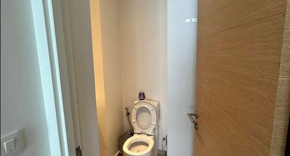 Condo en alquiler de estudio en Khlong Toei, Bangkok