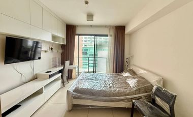 For rent studio condo in Khlong Toei, Bangkok