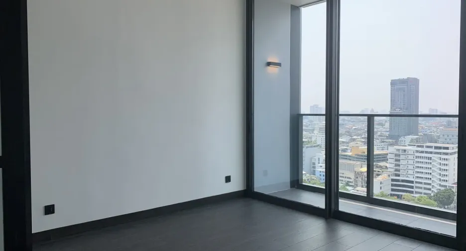 For rent 1 bed condo in Sathon, Bangkok