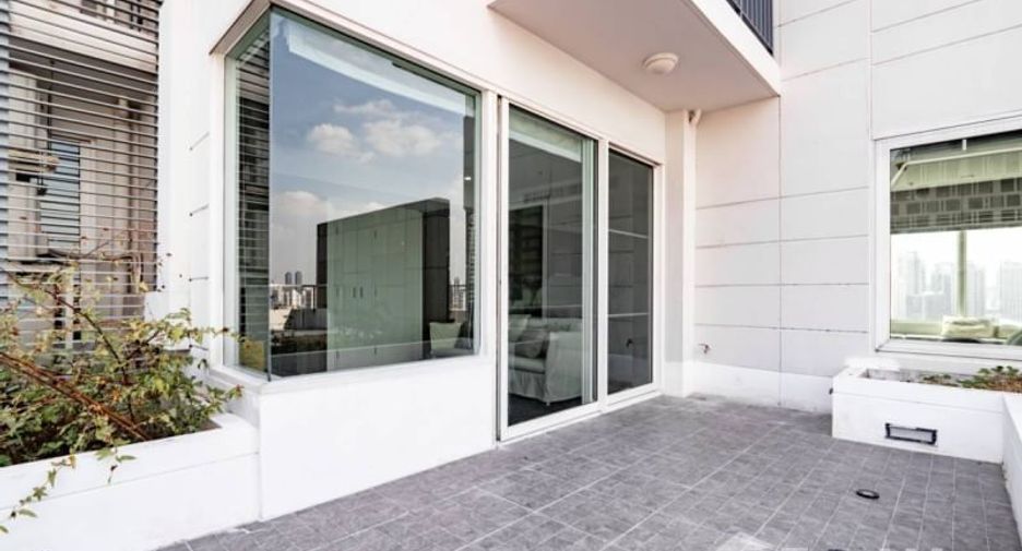 For rent 2 ベッドルーム condo in Khlong Toei, Bangkok