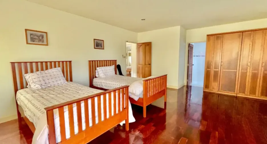 À louer 4 chambres maison à Thalang, Phuket