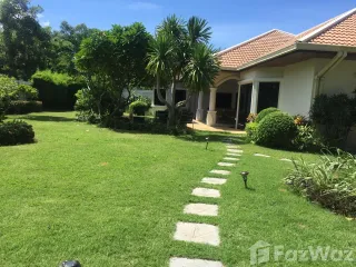 Villa en venta y en alquiler de 3 habitaciones en Bang Lamung, Chonburi