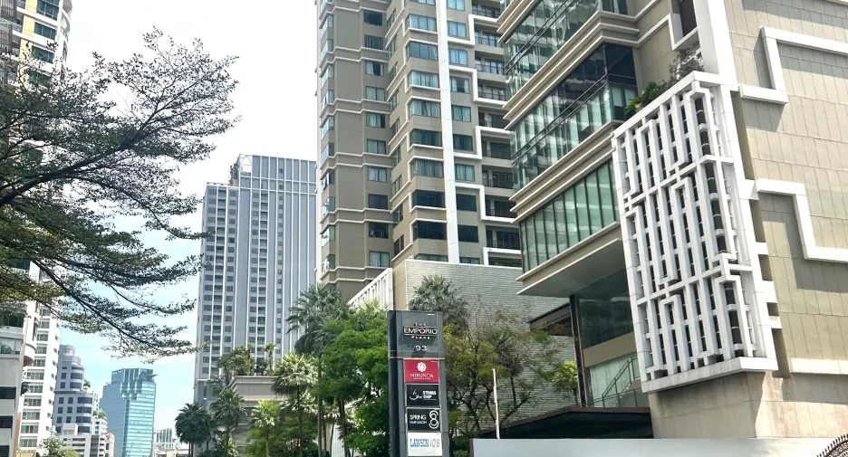 出售 3 卧室 公寓 在 Khlong Toei, 曼谷