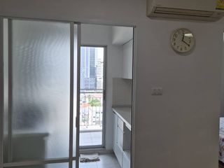 出售 1 卧室 公寓 在 Huai Khwang, 曼谷