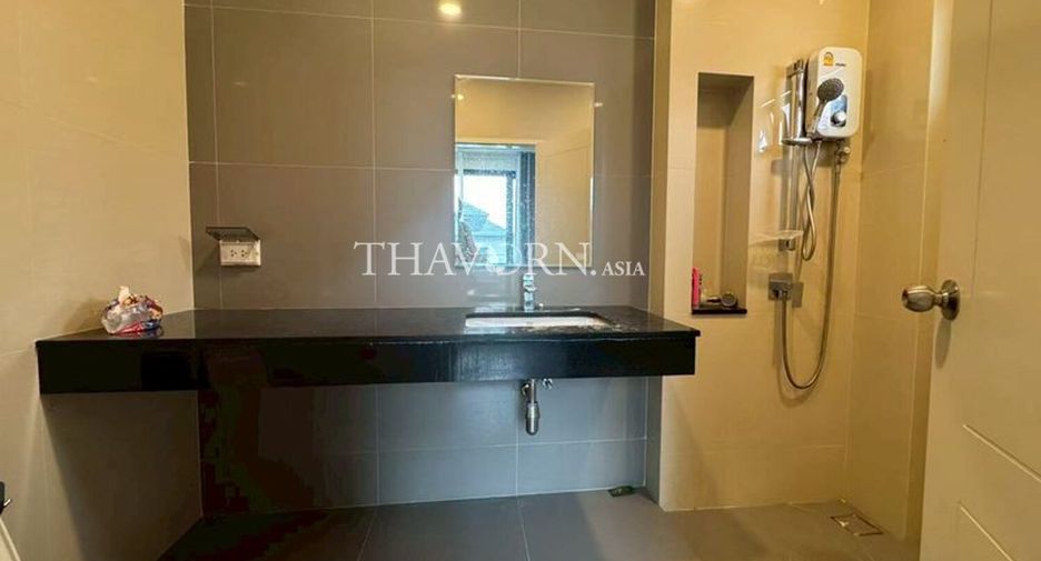 For sale 3 ベッドルーム house in Bang Lamung, Chonburi