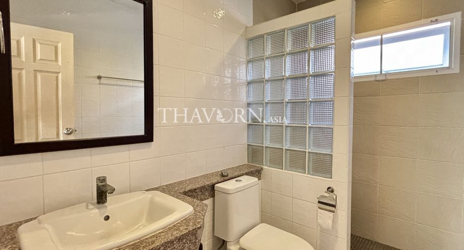 For sale 3 ベッドルーム house in Sattahip, Chonburi