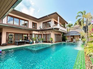 Haus zum Kauf mit 4 Zimmer in Bang Lamung, Chonburi