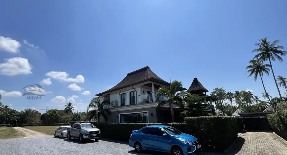 For sale 3 bedrooms villa in Nuea Khlong, Krabi