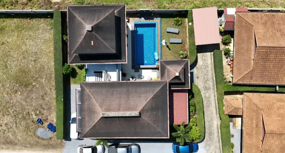 For sale 3 bedrooms villa in Nuea Khlong, Krabi