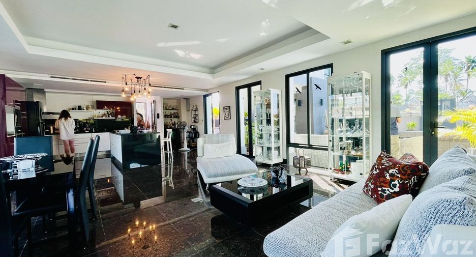 For sale 3 bedrooms villa in Nuea Khlong, Krabi