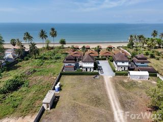 Villa en venta de 3 habitaciones en Nuea Khlong, Krabi
