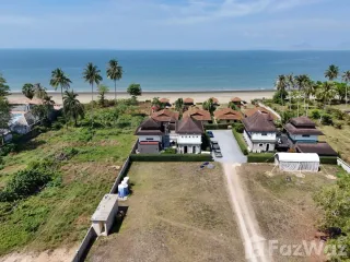 For sale 3 bedrooms villa in Nuea Khlong, Krabi