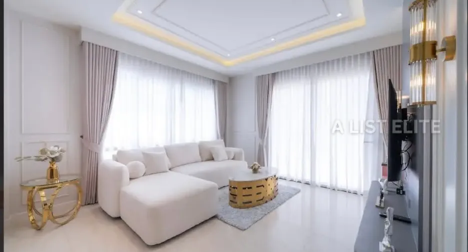 For rent 4 bedrooms house in Bang Lamung, Chonburi