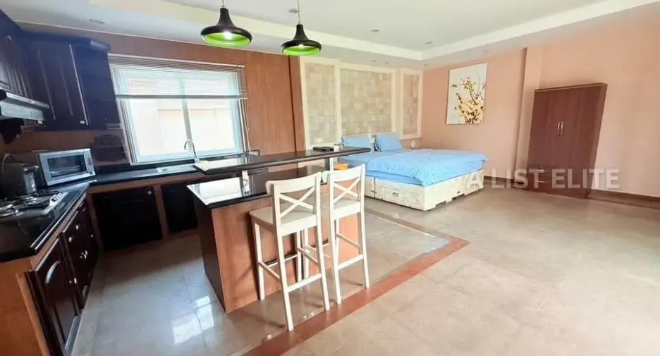 For rent 4 bedrooms house in Bang Lamung, Chonburi