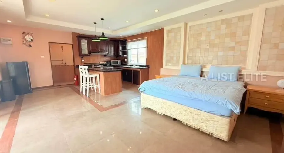 For rent 4 bedrooms house in Bang Lamung, Chonburi