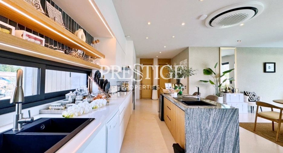 Casa en venta de 4 habitaciones en Bang Lamung, Chonburi