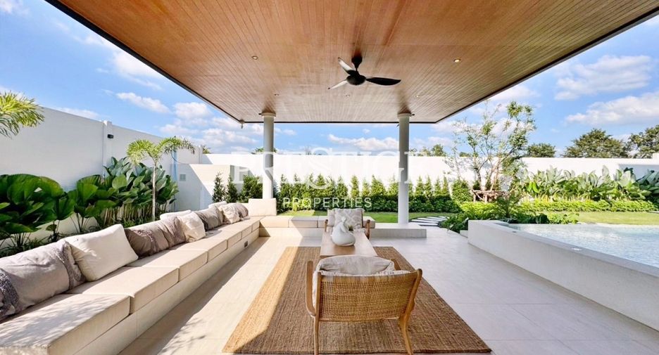 Casa en venta de 4 habitaciones en Bang Lamung, Chonburi