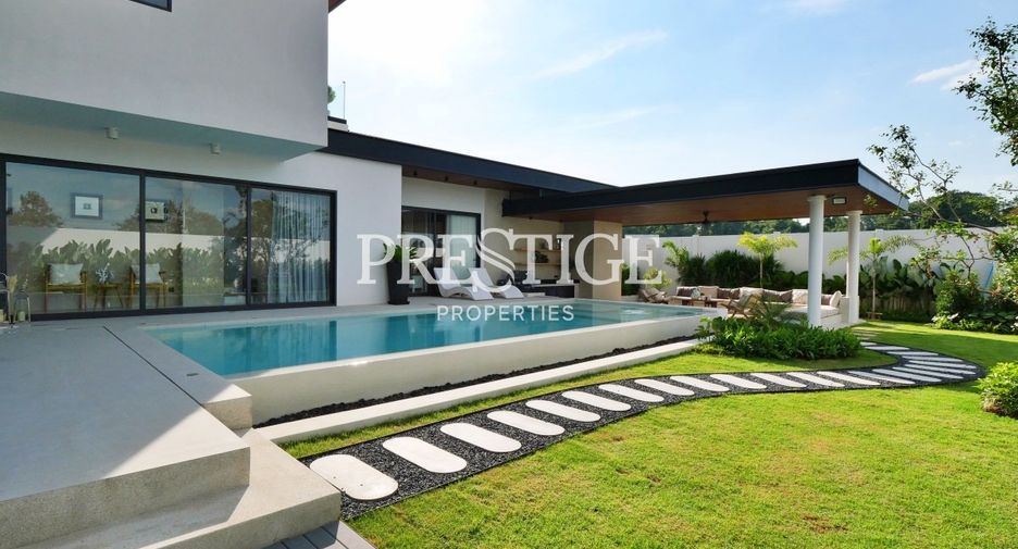 Casa en venta de 4 habitaciones en Bang Lamung, Chonburi
