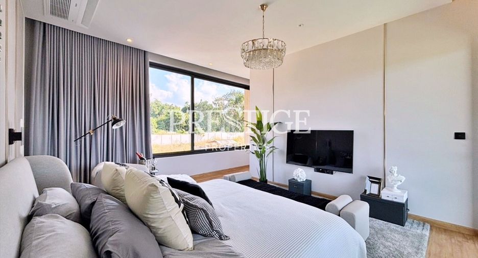 Casa en venta de 4 habitaciones en Bang Lamung, Chonburi