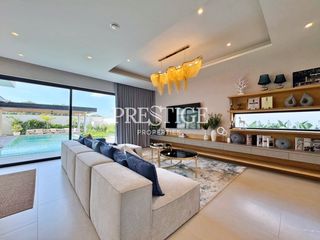 Haus zum Kauf mit 4 Zimmer in Bang Lamung, Chonburi