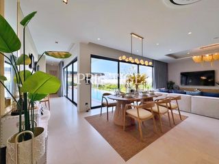 Haus zum Kauf mit 4 Zimmer in Bang Lamung, Chonburi