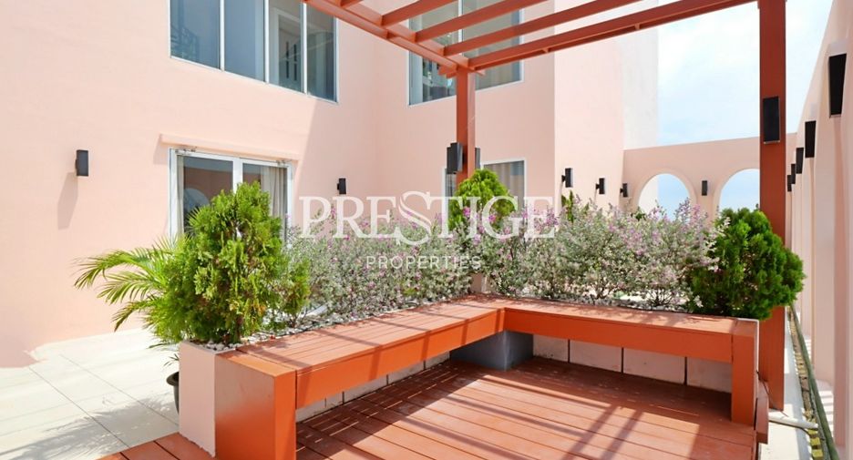 For sale 5 bedrooms condo in Bang Lamung, Chonburi