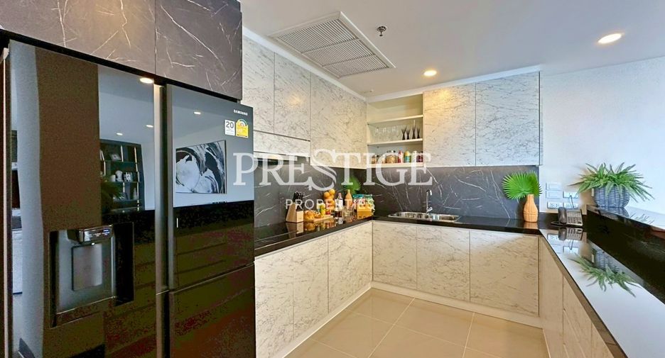 For sale 5 bedrooms condo in Bang Lamung, Chonburi