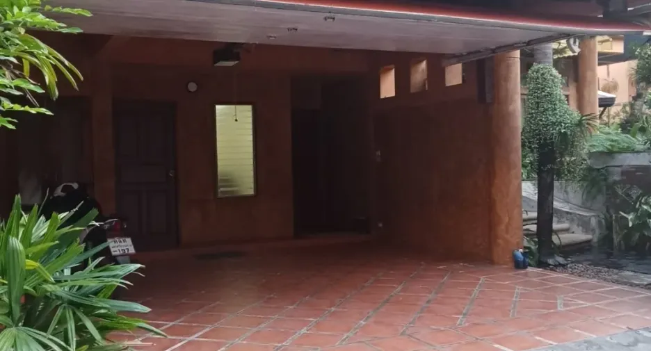 À vendre 4 chambres villa à Bang Lamung, Chonburi