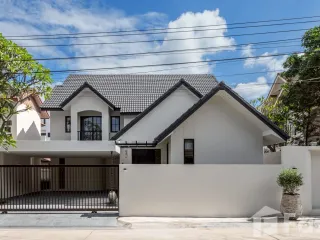 For sale and for rent 5 bedrooms house in Mueang Chiang Mai, Chiang Mai