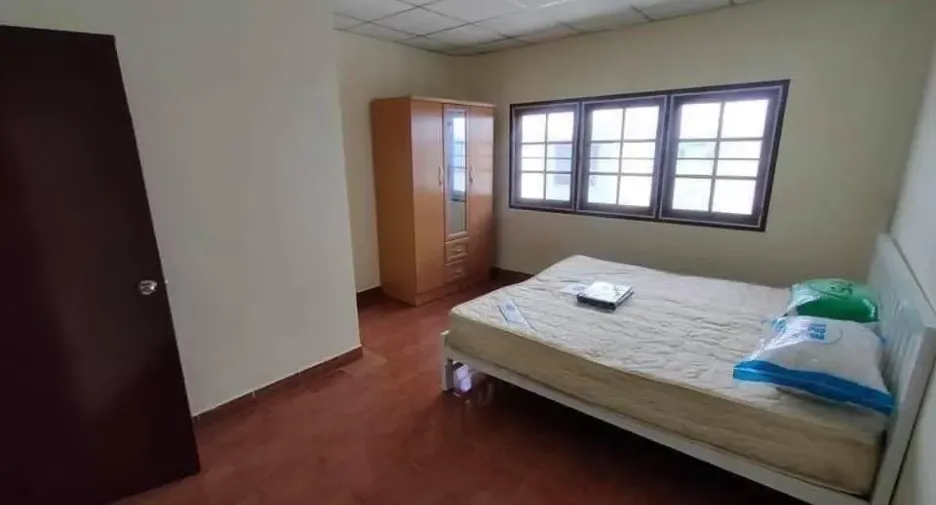 For rent 2 bedrooms townhouse in Hua Hin, Prachuap Khiri Khan