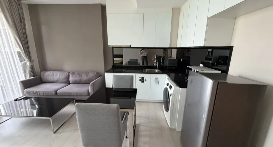 For sale 1 bed condo in Watthana, Bangkok