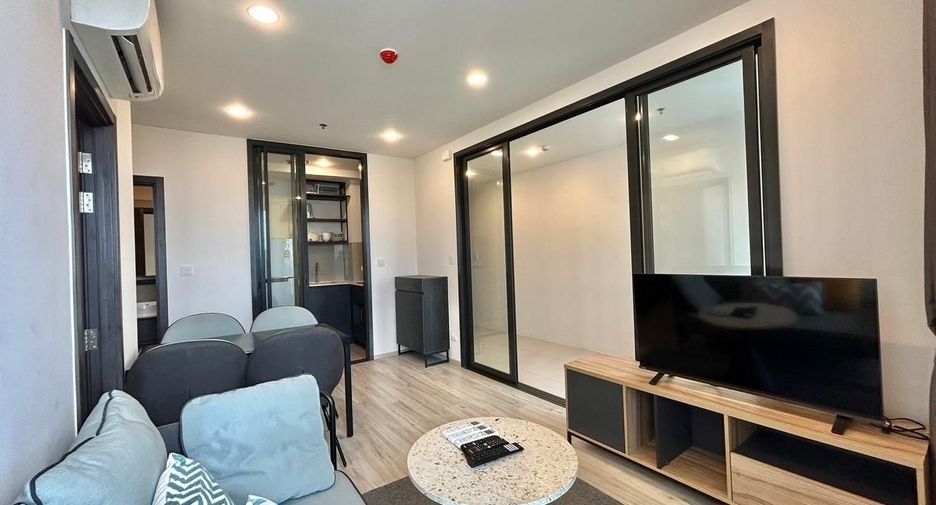 For rent 2 ベッドルーム condo in Huai Khwang, Bangkok