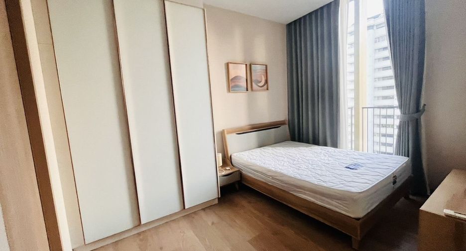 For rent 2 bedrooms condo in Watthana, Bangkok