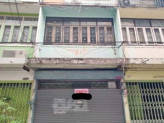 For sale 4 bedrooms townhouse in Bang Sue, Bangkok