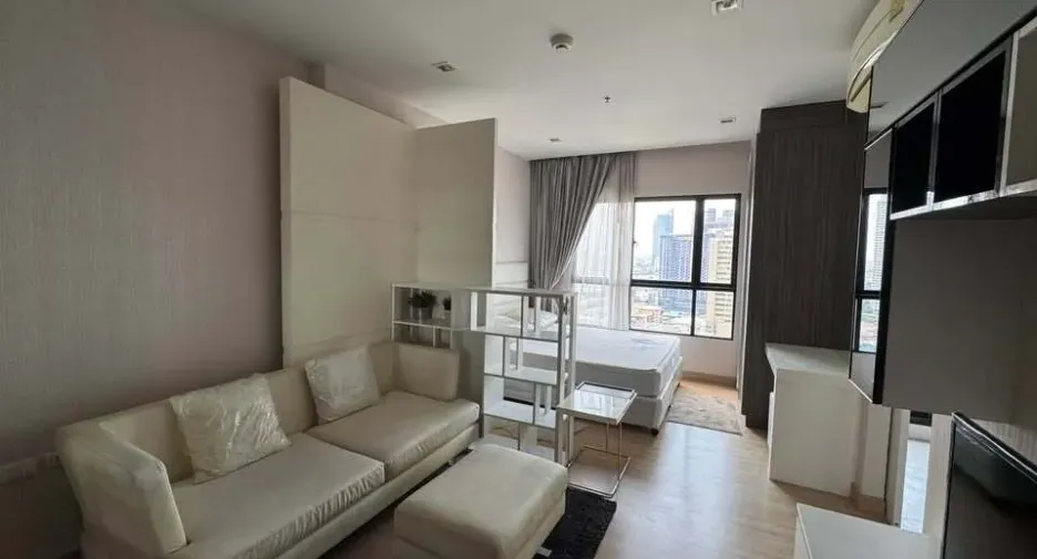 For rent 1 bed condo in Khlong San, Bangkok