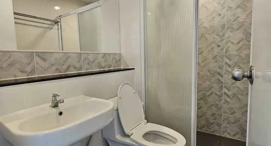 For rent 1 bed condo in Bang Na, Bangkok