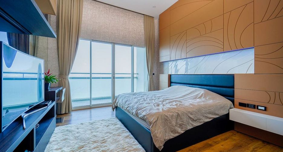 For sale 3 bedrooms condo in Bang Lamung, Chonburi
