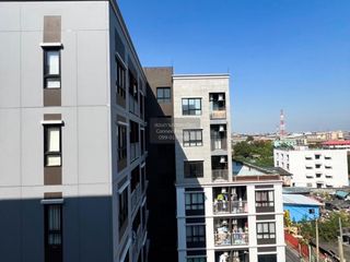 For sale 1 bed condo in Mueang Samut Prakan, Samut Prakan