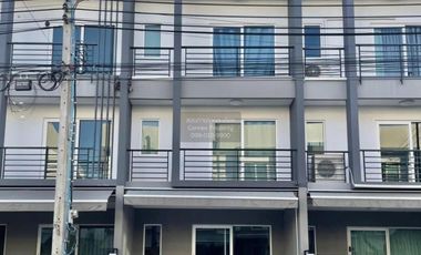À vendre 3 chambres maison à Prawet, Bangkok