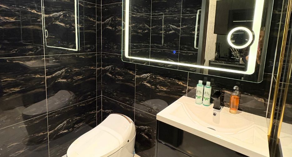 For sale 1 bed condo in Bang Lamung, Chonburi