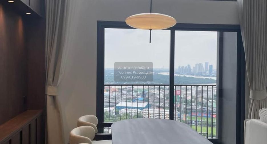 For rent 3 bedrooms condo in Khlong Toei, Bangkok