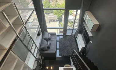 À louer 1 chambre condo à Khlong Toei, Bangkok
