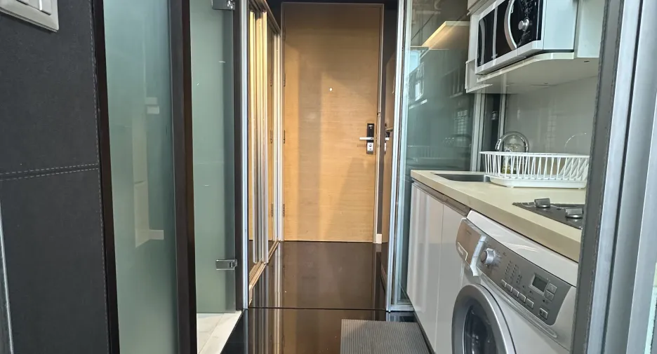 Wohnung zur Miete mit 1 Zimmer in Khlong Toei, Bangkok