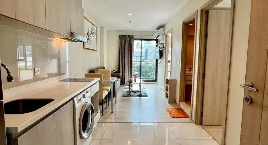 For rent 2 ベッドルーム condo in Pathum Wan, Bangkok