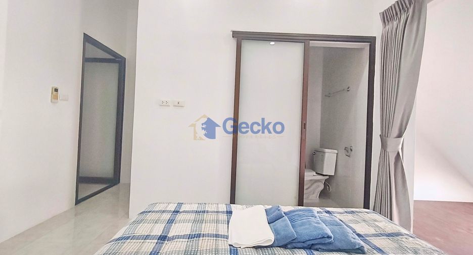 Haus zur Miete mit 4 Zimmer in Bang Lamung, Chonburi