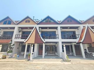 For Rent 4 Bedroom House In Bang Lamung, Chonburi