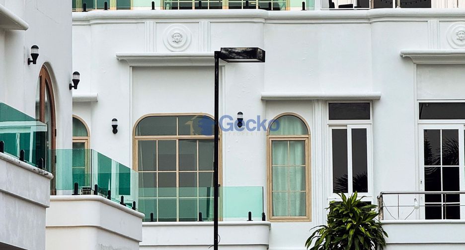 For rent and for sale 3 bedrooms house in Bang Lamung, Chonburi