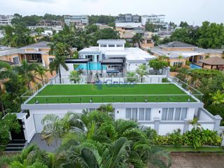 Casa en venta de 6 habitaciones en Bang Lamung, Chonburi